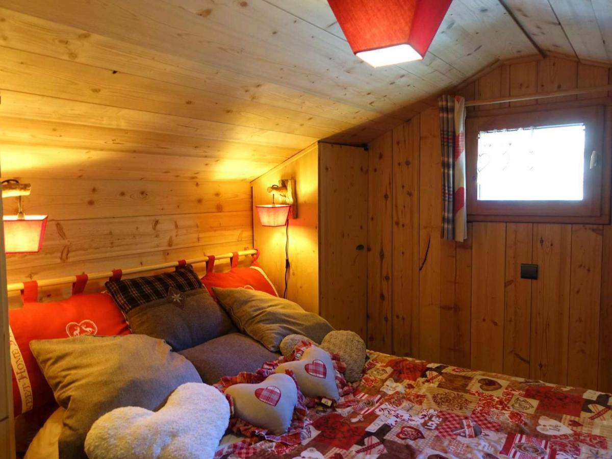 Charmant Mazot Savoyard A Hauteluce: Ideal Pour Couple, Proche Commerces Et Ski, Bien Equipe - Fr-1-342-263 Exterior photo